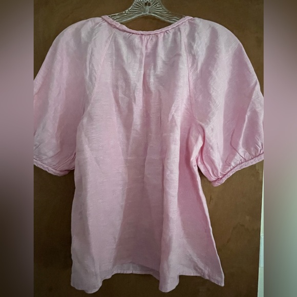 Lilly Pulitzer beautiful pink Calais top - Picture 3 of 5